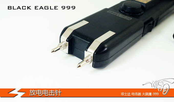我國(guó)的治安管理非常的好，可以說(shuō)是全球蕞安全的國(guó)家，比外國(guó)那些國(guó)家好太多了，國(guó)外總是為槍擊事件折騰，而我國(guó)因?yàn)榻箓€(gè)人持有槍械，因此減少了很多的危機(jī)事件。不過(guò)因?yàn)榈卮笪锊┤藬?shù)多，加上生活水平的差距，總會(huì)誕生出一些敗類(lèi)，因此我們還是需要有防身武器來(lái)防身，那么下面我們一起來(lái)看看防身電擊器功能有哪些。